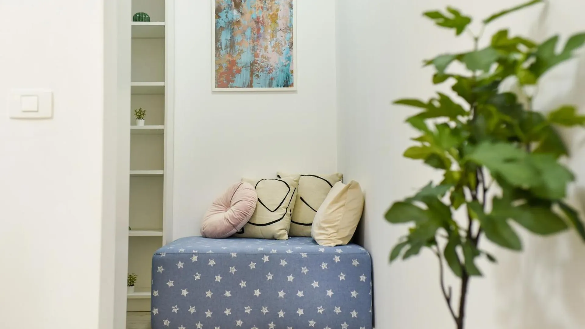 Urban Bliss - Contemporary Elegance In Modern Living Spaces Voluntari 0*,  Romania