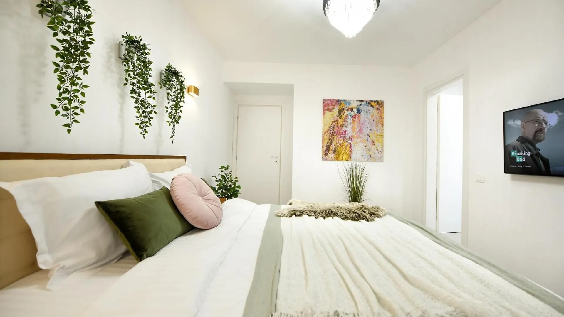 Apartment Urban Bliss - Contemporary Elegance In Modern Living Spaces Voluntari