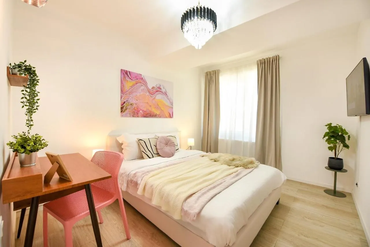 Διαμέρισμα Urban Bliss - Contemporary Elegance In Modern Living Spaces Voluntari
